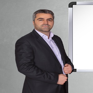 دکتر روحالله کریمی